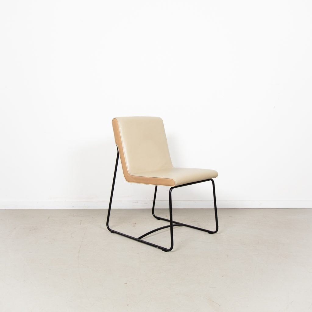 Leolux Spring Stoel Creme/Beige Leer - Zwart, Huis en Inrichting, Stoelen, Niet ingevuld, Zo goed als nieuw, Niet ingevuld, Niet ingevuld