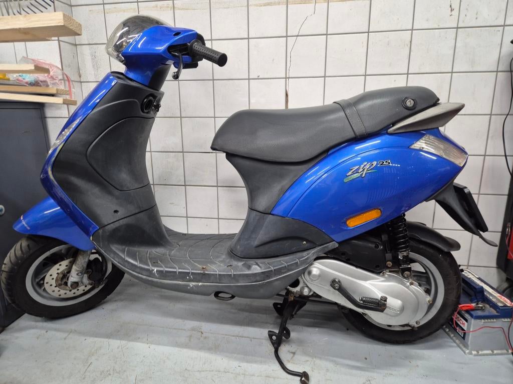 Piaggio Zip C25 Snor Scooter uit 2005 - Eerste eigenaar, Ophalen, Gebruikt, Zip, 49 cc