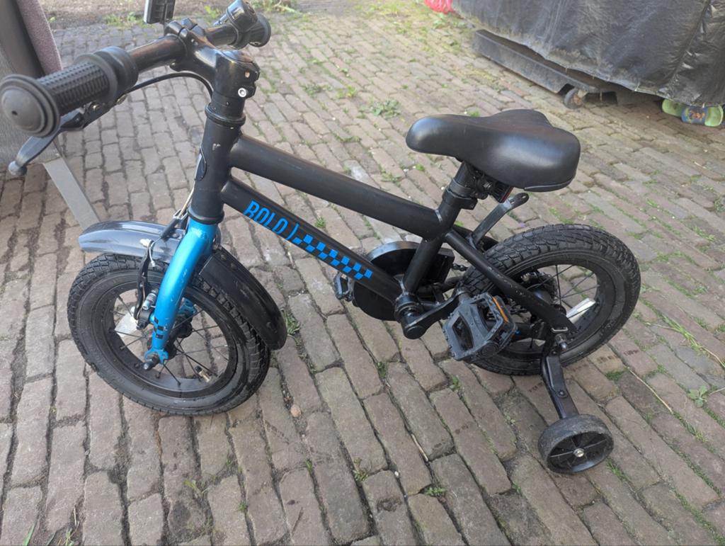 Nette 12 inch kinderfiets, Fietsen en Brommers, Fietsen | Kinderfietsjes, Ophalen, Gebruikt, Minder dan 16 inch, Zijwieltjes
