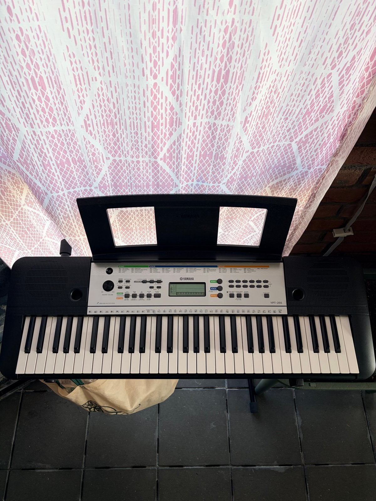 Yamaha YPT-255 Keyboard - Werkt op batterijen, Muziek en Instrumenten, Ophalen, Gebruikt, 61 toetsen, Yamaha