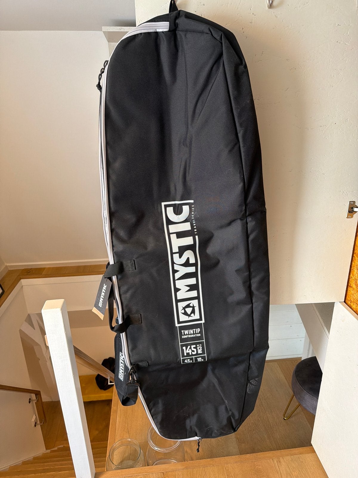 NEW Mystic Travel Board Bag, Ophalen, Zo goed als nieuw