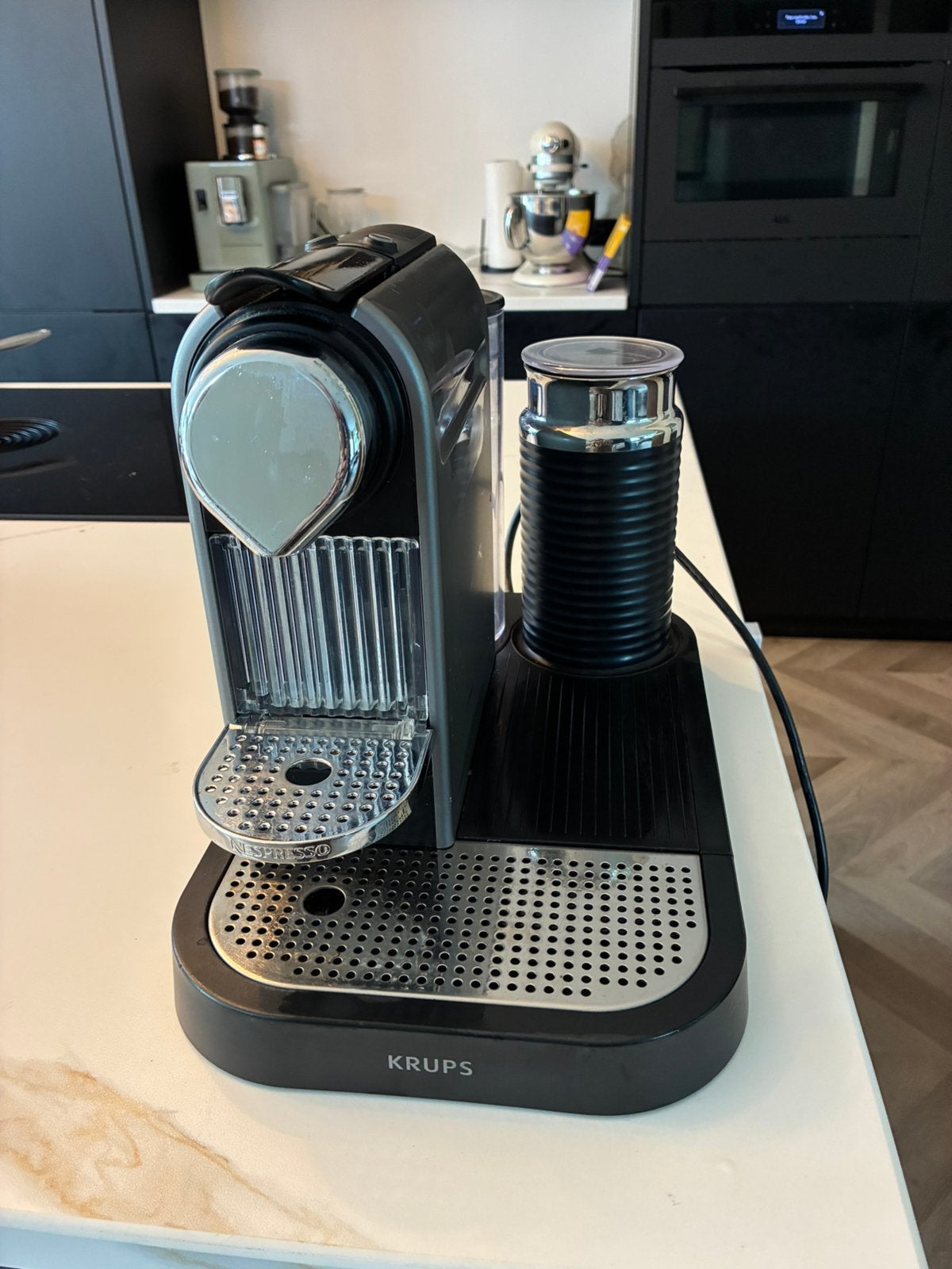 Krups Nespresso CitiZ koffiezetapparaat- melkschuimer defect, Ophalen, Niet werkend, Espresso apparaat
