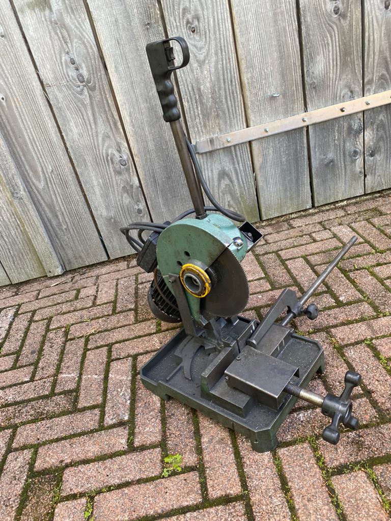 Afkortzaag zaagmachine draagbare cirkelzaag, Cirkelzaag, Ophalen of Verzenden, Zo goed als nieuw, 30 tot 70 mm