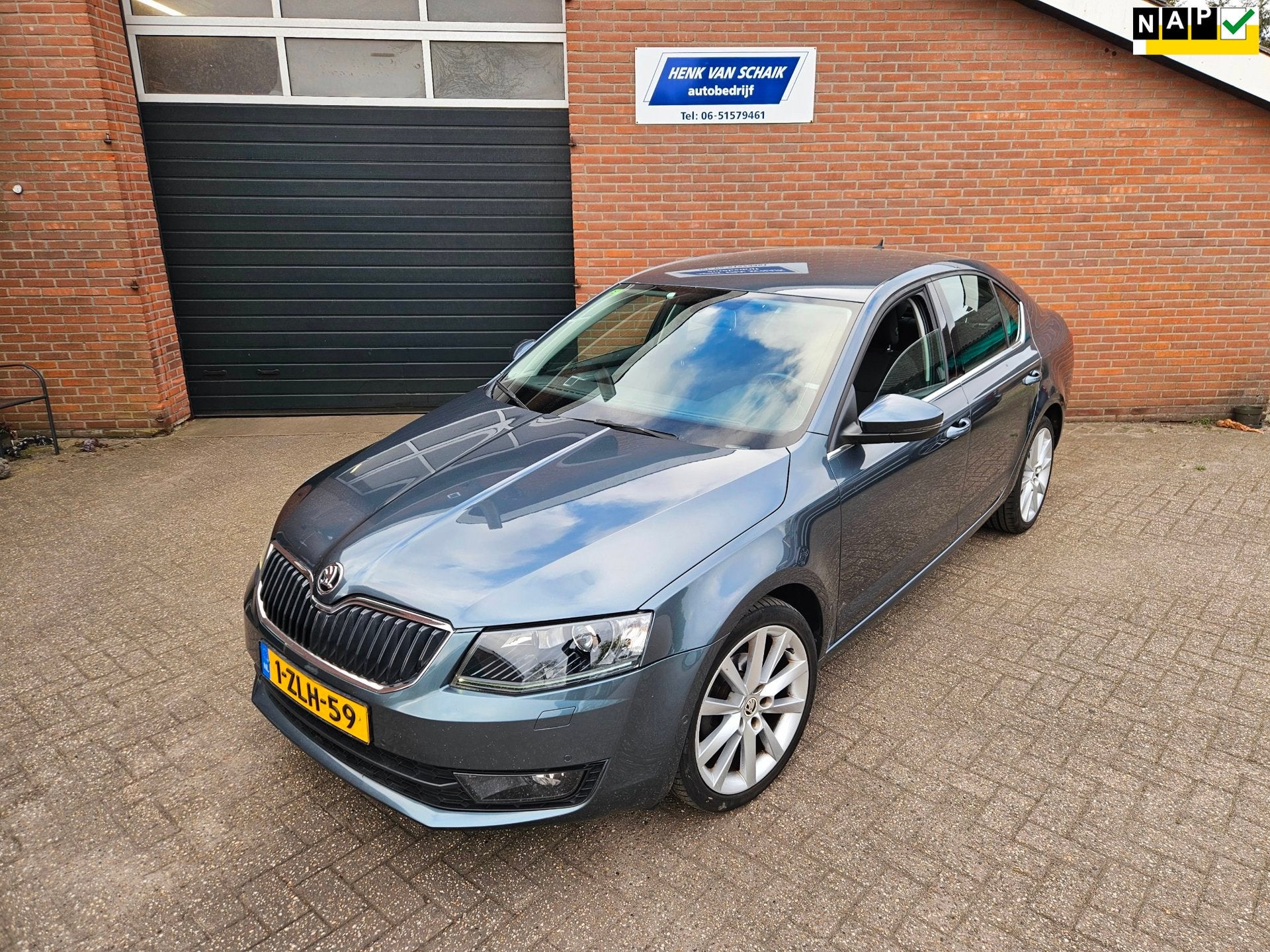 Skoda Octavia 1.2 TSI Greentech Elegance Businessline 2015 A, Auto's, Skoda, Euro 5, Gebruikt, 4 cilinders, Automatische klimaatregeling