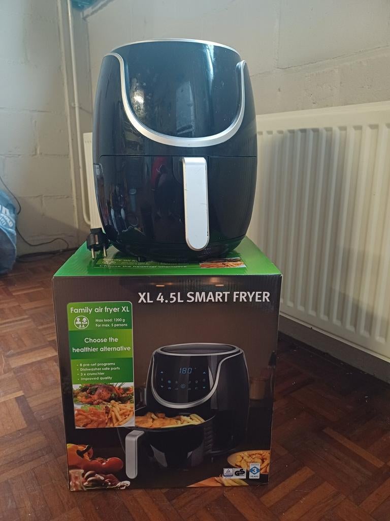 Smartfryer XL 4,5L – 8 programma’s – zo goed als nieuw, Ophalen of Verzenden, Zo goed als nieuw, Airfryer XL