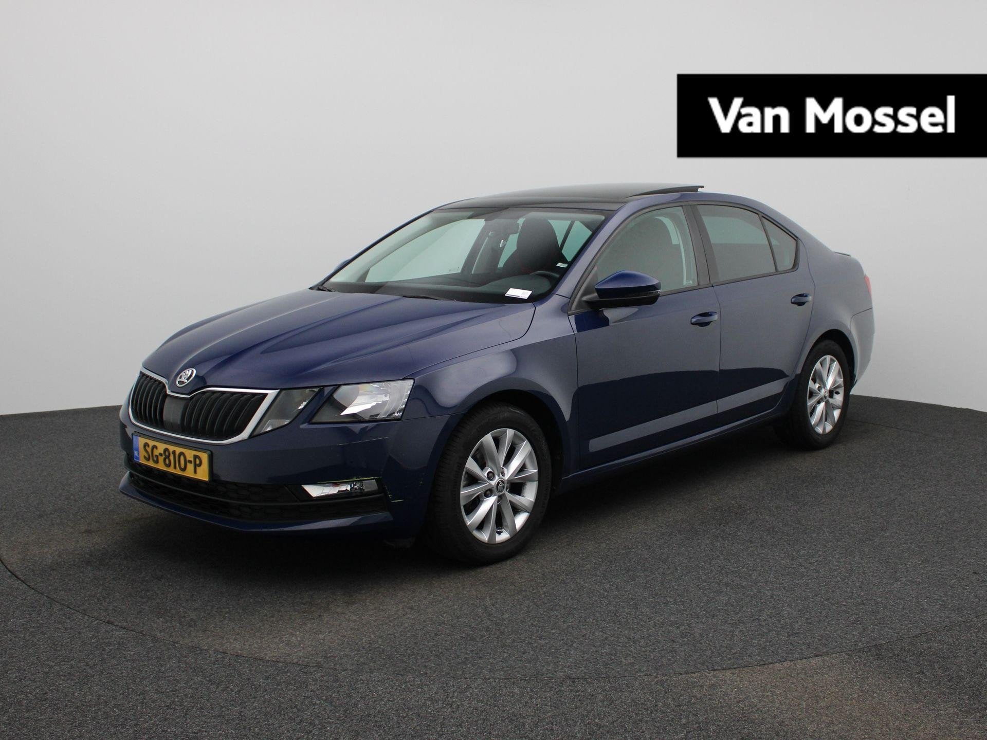 Skoda Octavia 1.0 TSI Greentech Ambition Business | Apple Ca, Auto's, 12 maanden, Stof, Gebruikt, Blauw