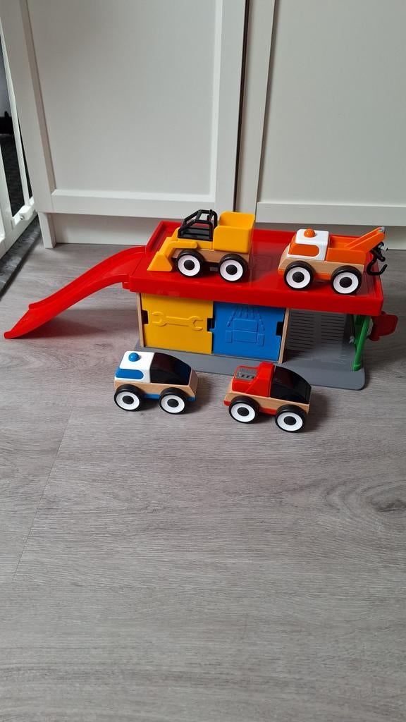 Ikea Lillabo garage met 4 auto's, Ophalen of Verzenden, Gebruikt