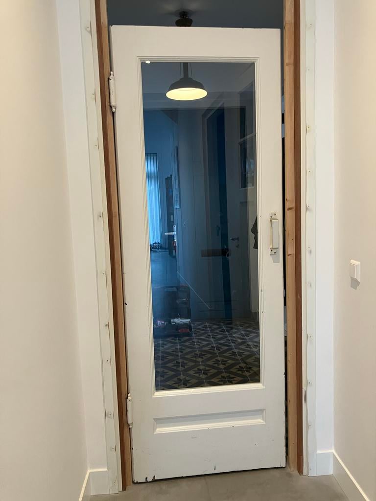 Jaren '30 klapdeur met bommerscharnieren, Doe-het-zelf en Verbouw, Deuren en Horren, Ophalen, Gebruikt, Minder dan 80 cm, Binnendeur