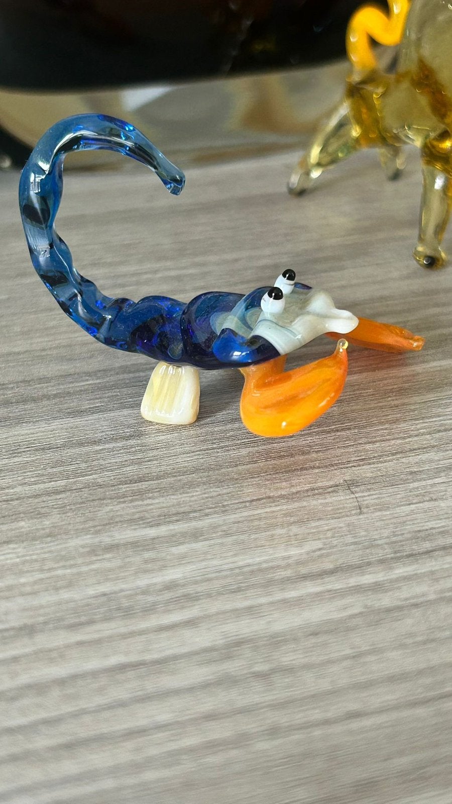 Glazen Scorpioen - Uniek Decoratief Beeldje, Verzamelen, Beelden en Beeldjes, Ophalen, Zo goed als nieuw, Dier