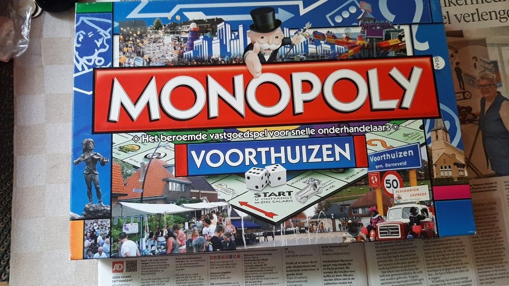 bordspel nieuw Monopoly Voorthuizen Monopolie, Een of twee spelers, Ophalen of Verzenden, Nieuw, Monopoly