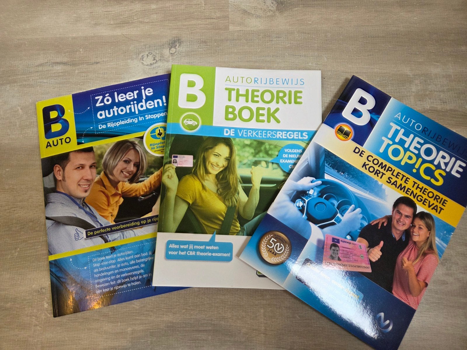 Autorijbewijs Theorieboeken, Ophalen of Verzenden, Zo goed als nieuw, Overige niveaus