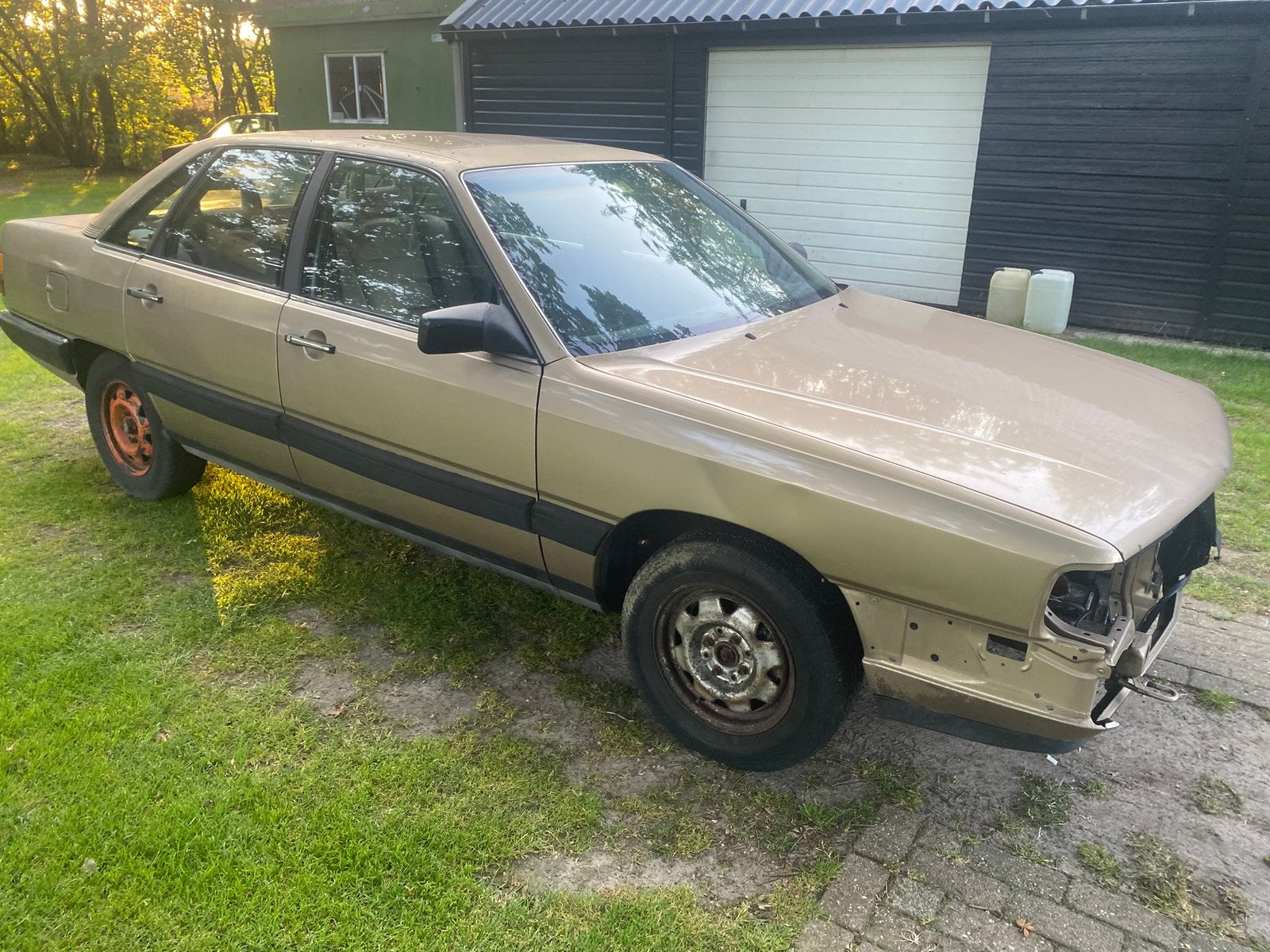 Onderdelen audi 100 typ44, Ophalen, Audi