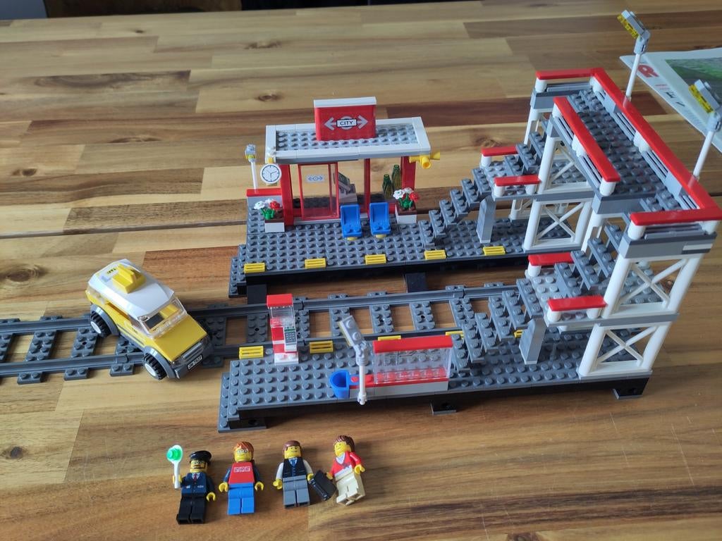 lego treinstation, Kinderen en Baby's, Speelgoed | Duplo en Lego, Ophalen of Verzenden, Zo goed als nieuw, Complete set, Lego