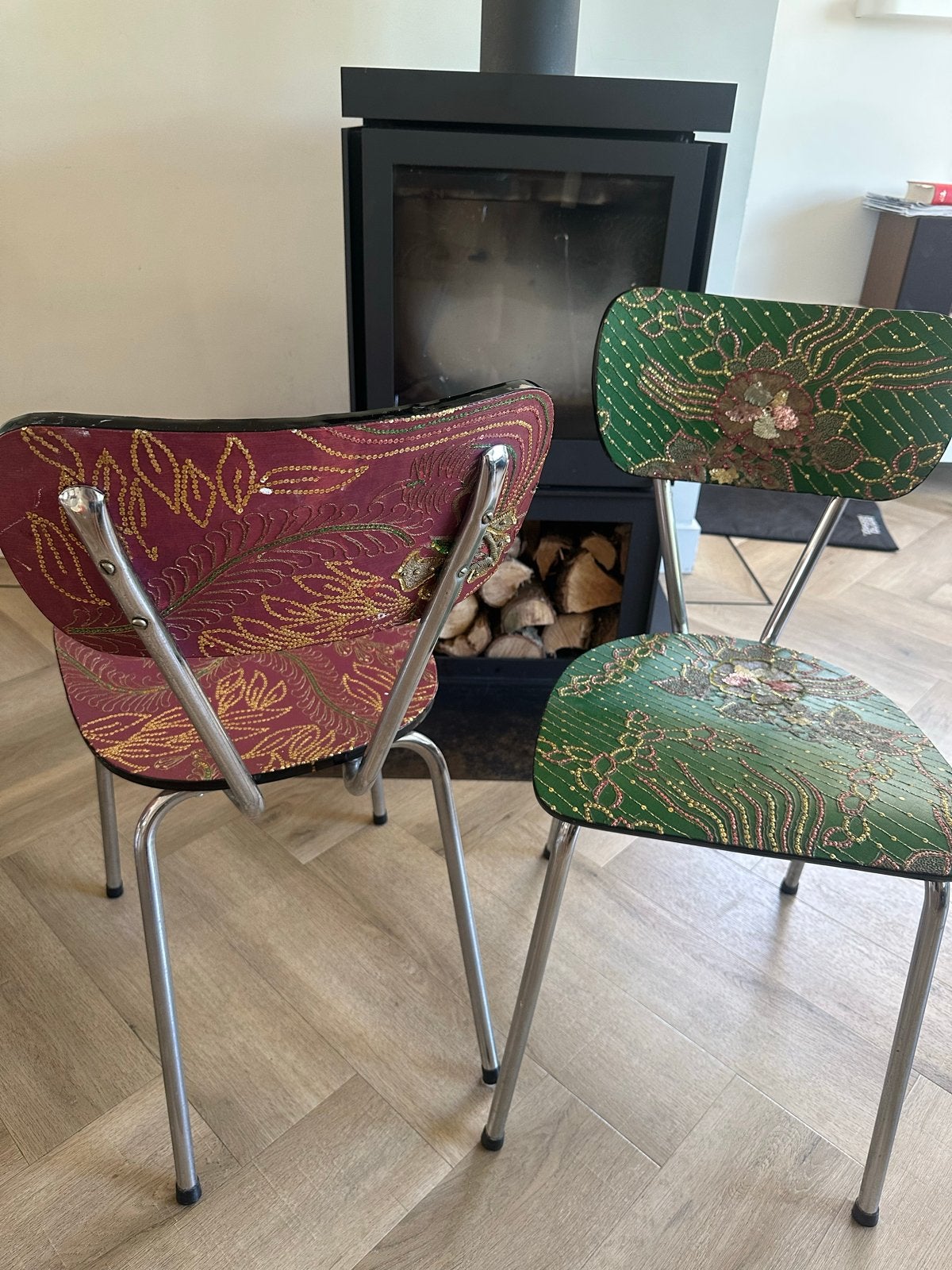 Unieke stoelen bekleed met kleurrijke Sari stof, Ophalen, Gebruikt, Twee, Overige kleuren