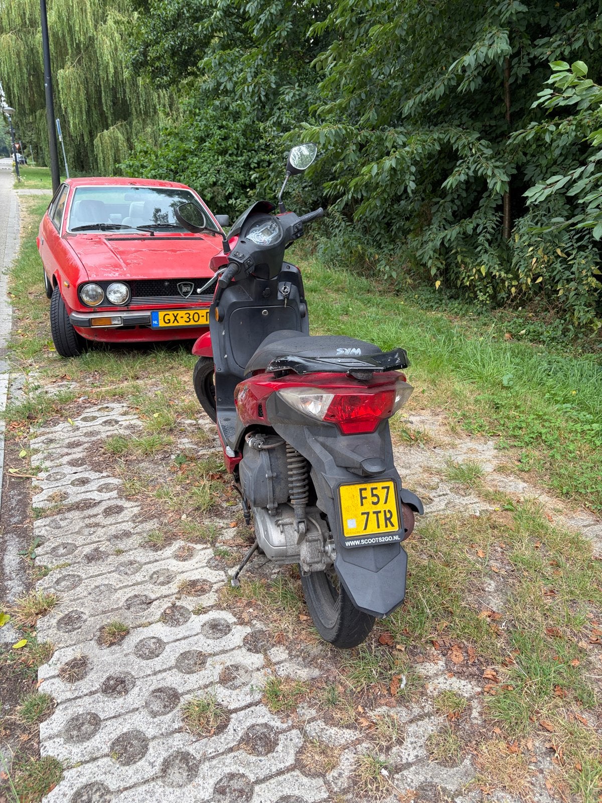 SYM Scooter met defect contactslot, Fietsen en Brommers, Ophalen, Gebruikt, Overige typen, SYM