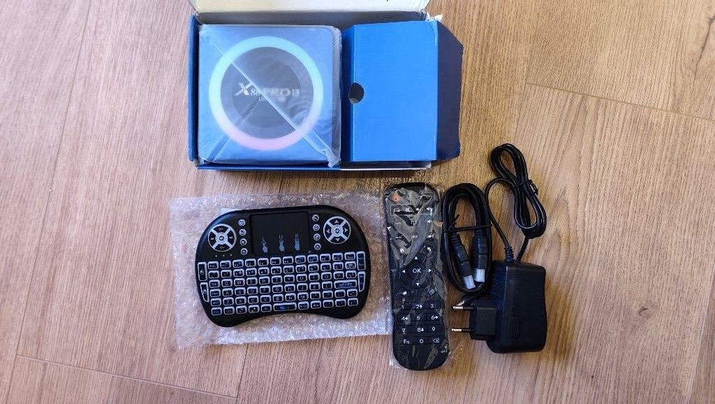 X88 Pro 13 Android TV Box (8K) + Mini Wireless Keyboard, Ophalen of Verzenden, Nieuw, HDMI, Minder dan 500 GB