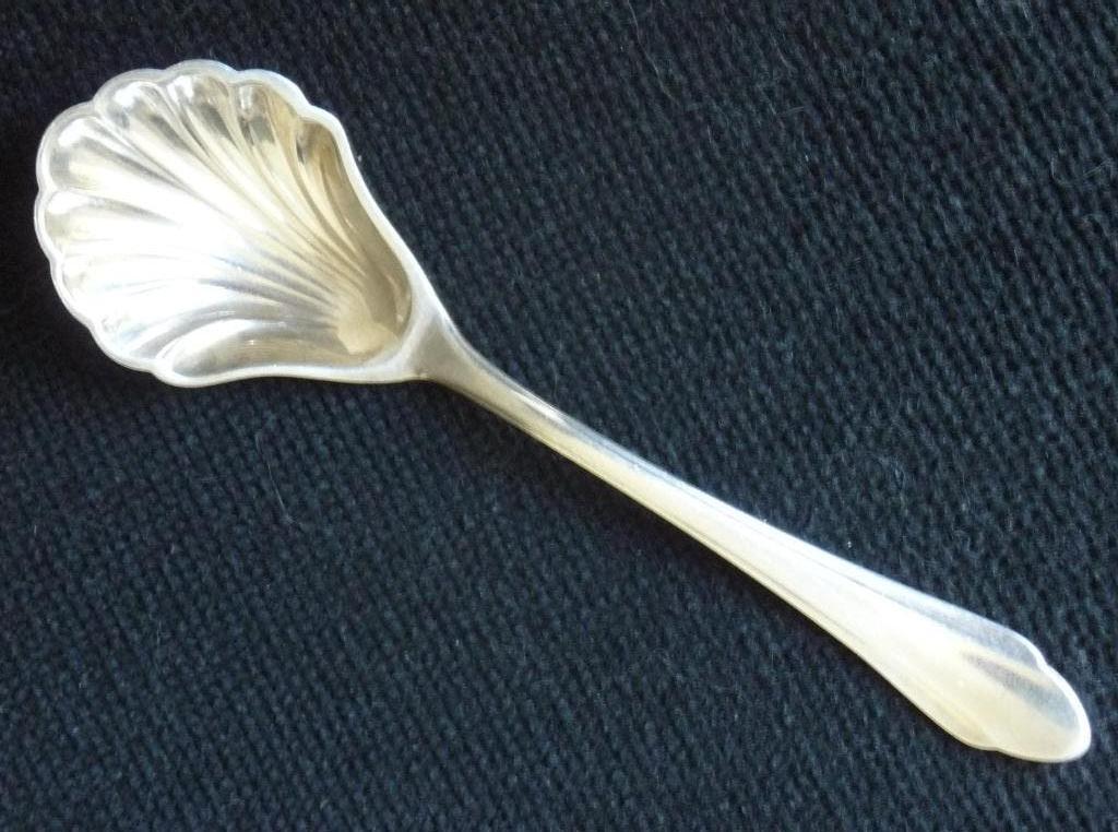 Suiker/boterschep verzilverd schelpmodel gemerkt: Miele 90, Ophalen of Verzenden