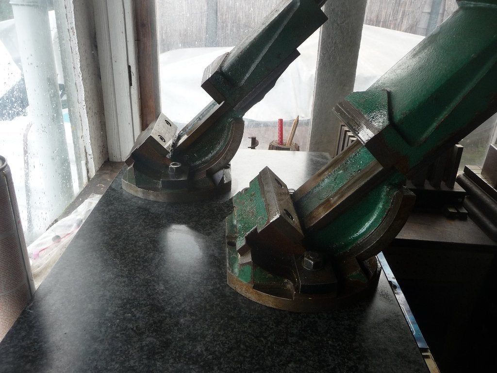 Machineklem  verstelbaar in hoek, Doe-het-zelf en Verbouw, Ophalen, Gebruikt, Onbekend, Overige soorten