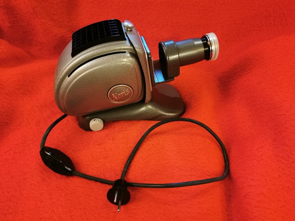 Noris diaprojector jaren 50/60, Ophalen, Zo goed als nieuw