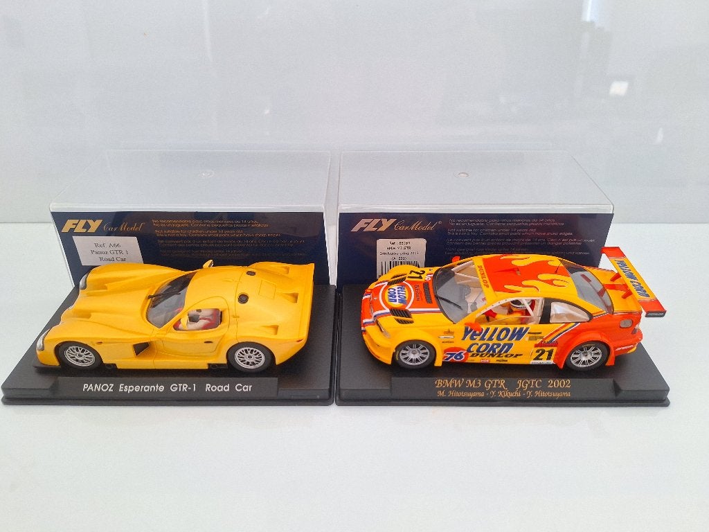 Fly 1 x Panoz GTR1 1 x Bmw M3 GTR JGTC 2002 Yellow Corn, Overige merken, Racebaan, Fly, Nieuw