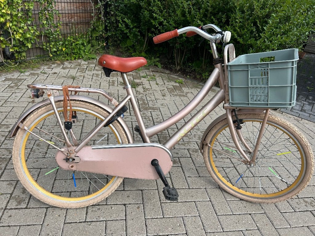 Kinderfiets 24 inch, Ophalen, Altec, Gebruikt, Terugtraprem