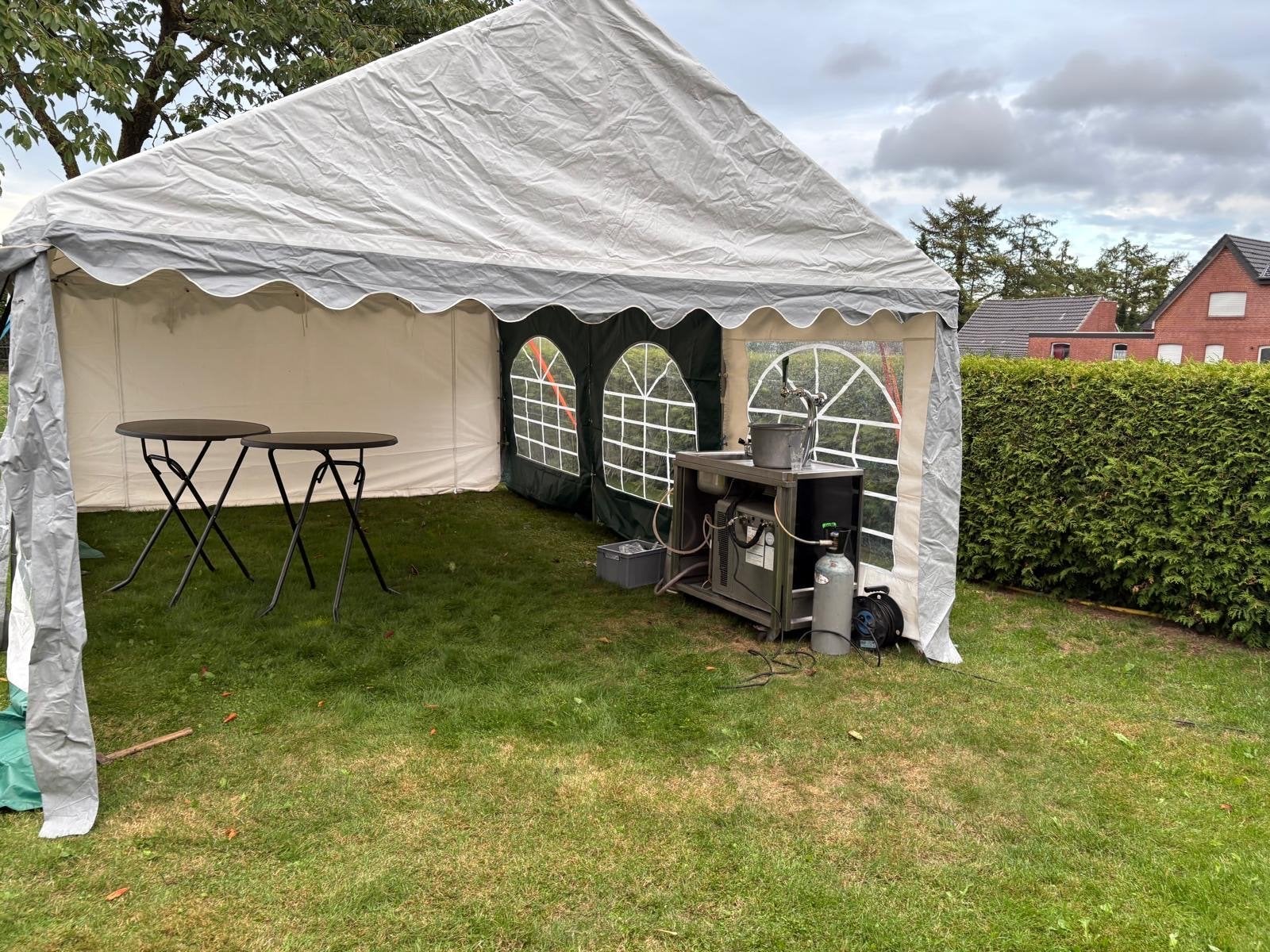 Partytent 4x6 meter met PVC zeil, Ophalen, Gebruikt, Partytent, 2 meter of meer