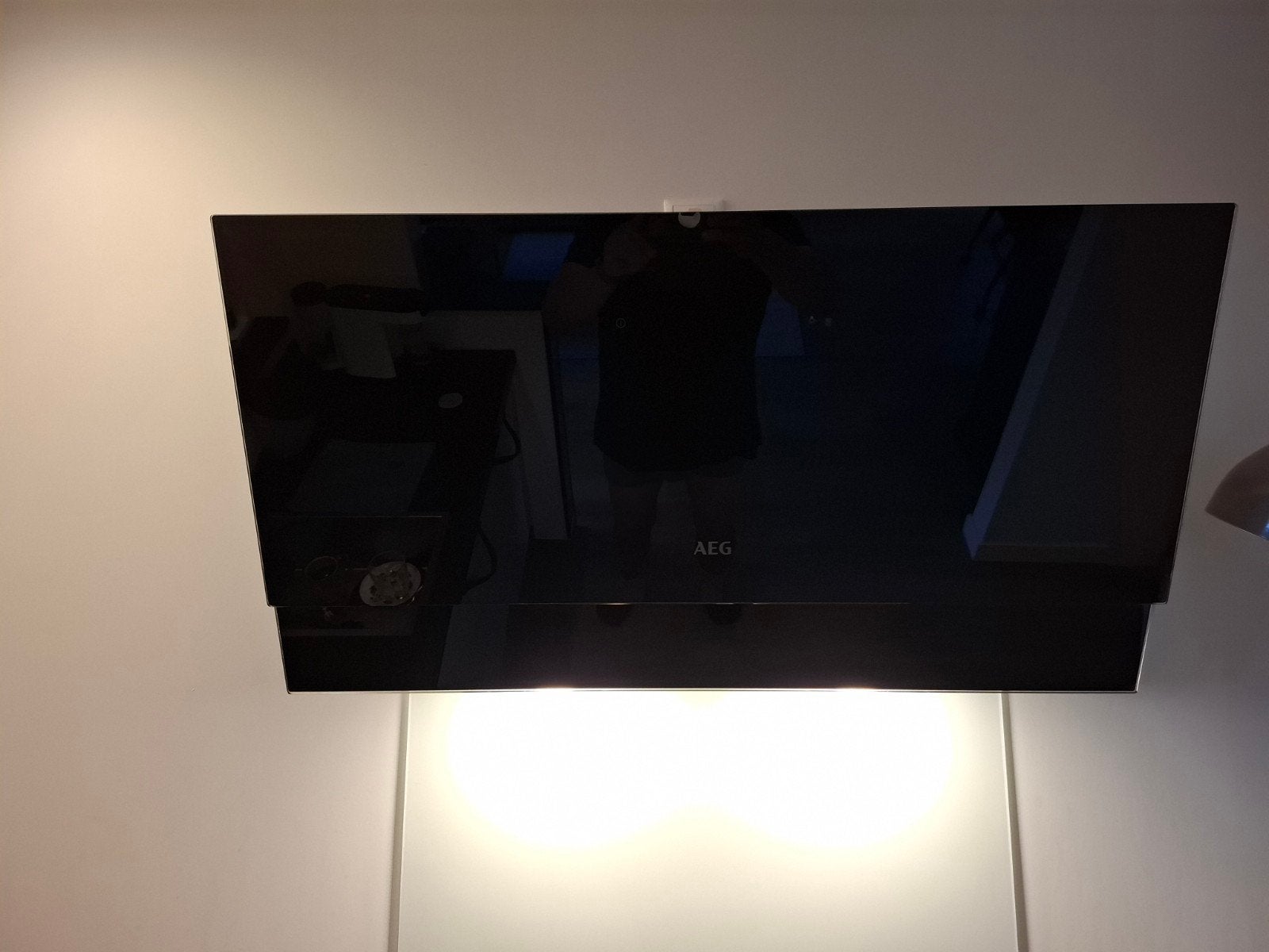 AEG afzuigkap - Zwart glas - Zo goed als nieuw, Witgoed en Apparatuur, Afzuigkappen, Ophalen, Wandschouwkap, Motor, Zo goed als nieuw