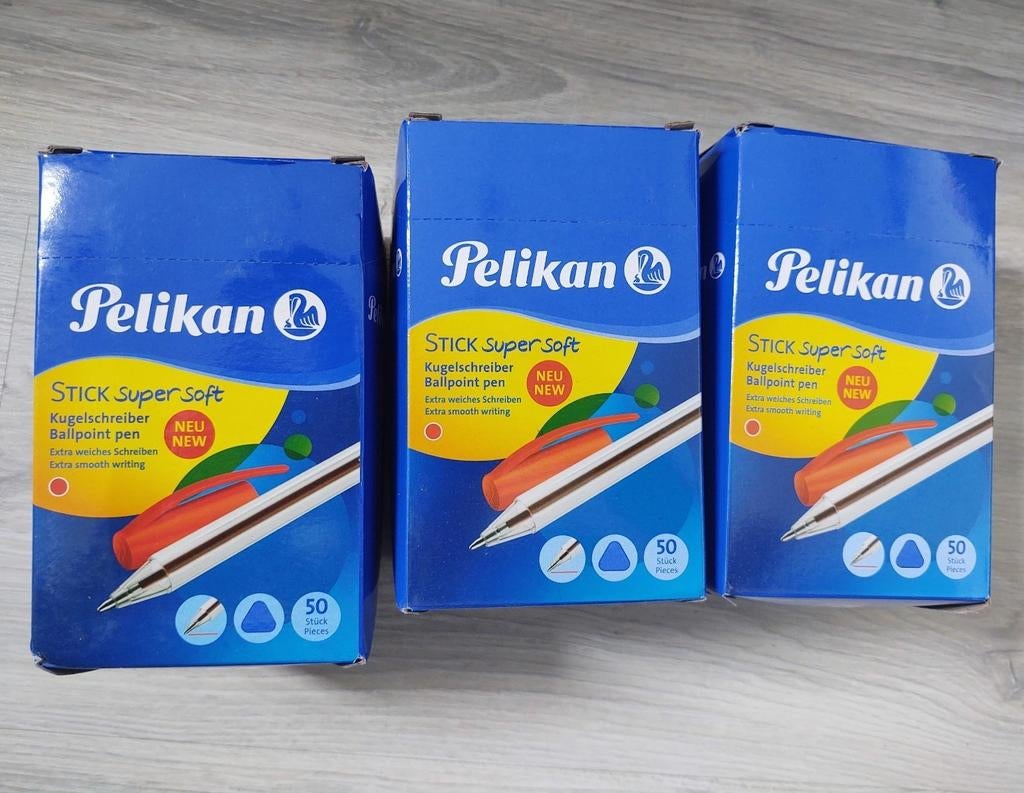 150 nieuwe rode balpennen pennen pelikan, Ophalen, Nieuw