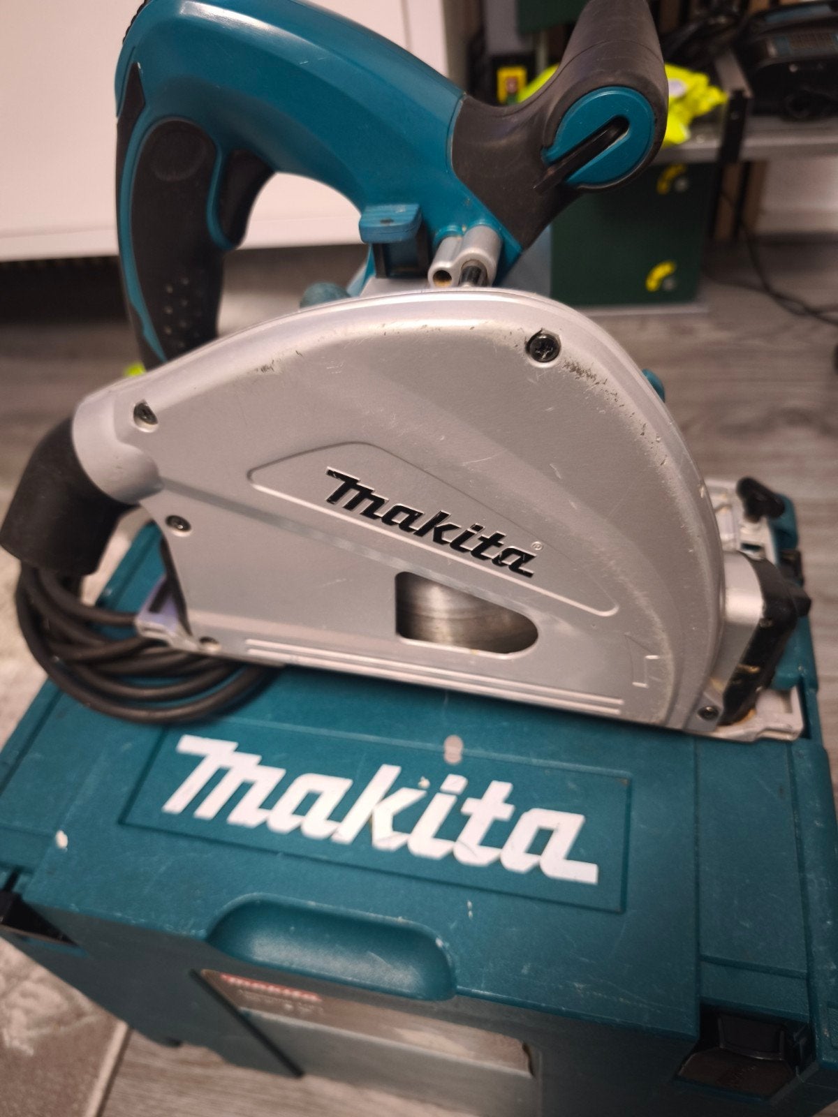 Makita Invalzaag SP6000J - Zeer goed onderhouden, Invalzaag, Ophalen of Verzenden, Zo goed als nieuw, Makita