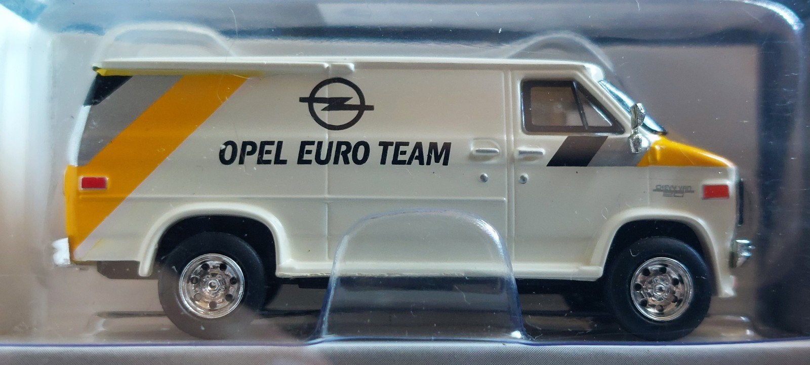 H0LK 0703 CHEVROLET C20 OPEL EURO TEAM 1/87, Ophalen of Verzenden, Nieuw, Auto, Brekina