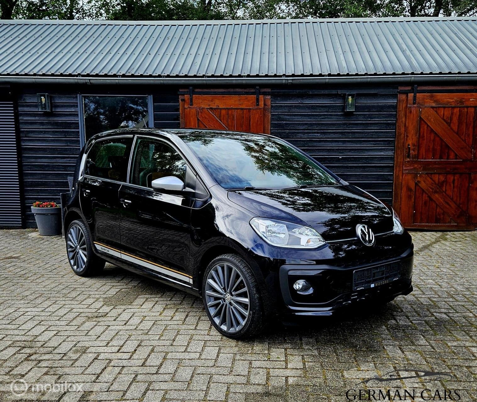Volkswagen UP Savana GOLD Edition FACELIFT, Voorwielaandrijving, Up!, 4 stoelen, Zwart