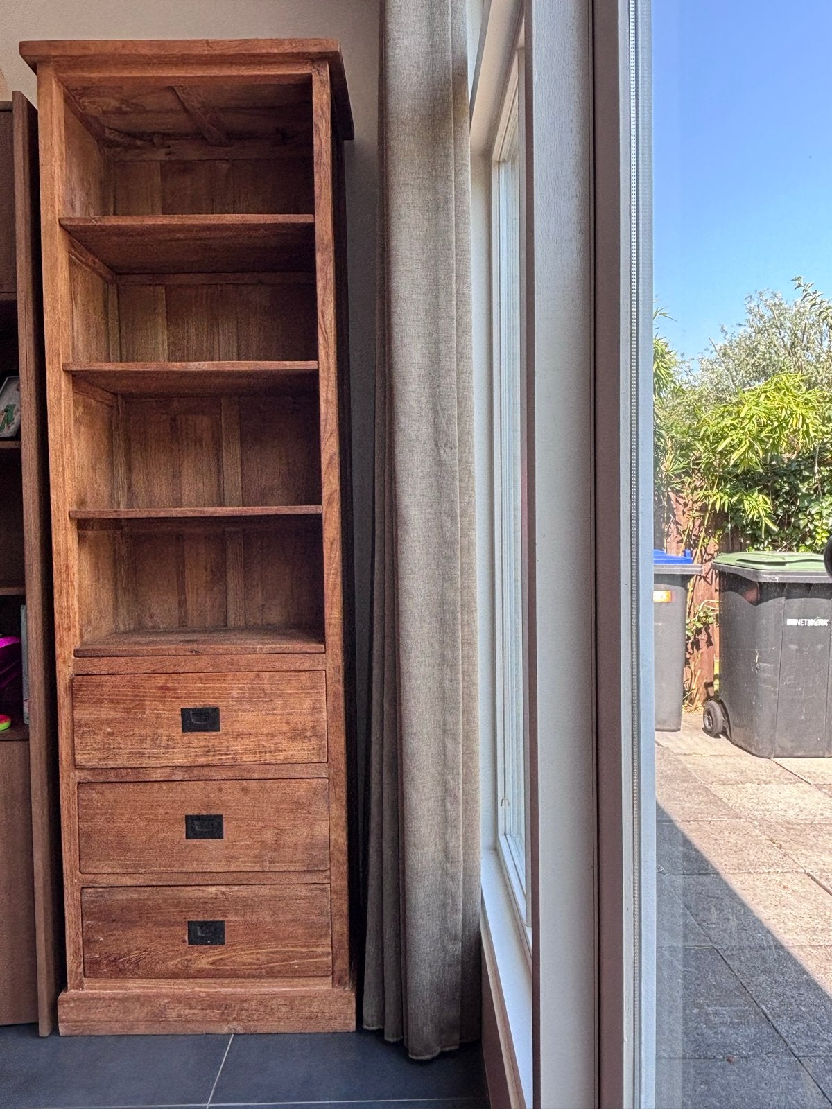 Massief houten boekenkast met lades, Huis en Inrichting, Kasten | Boekenkasten, Ophalen, Minder dan 50 cm, Gebruikt, 200 cm of meer