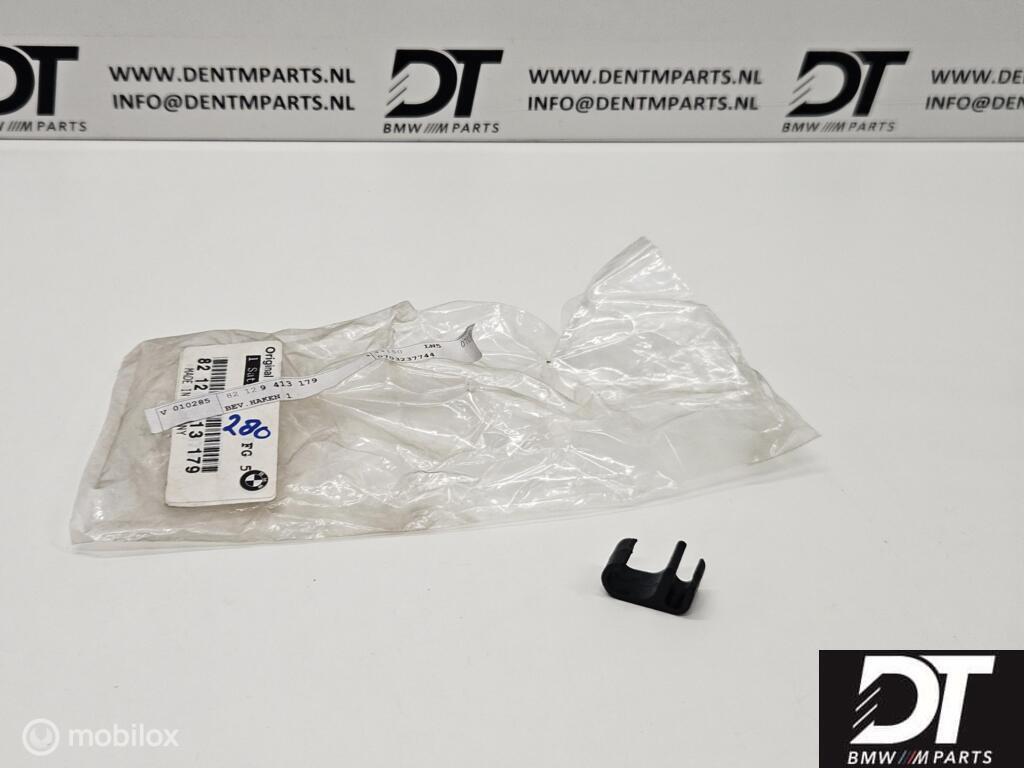 Zonnewering haakje BMW E34 E32 82129413179, Auto-onderdelen, Interieur en Bekleding, Nieuw, Ophalen of Verzenden