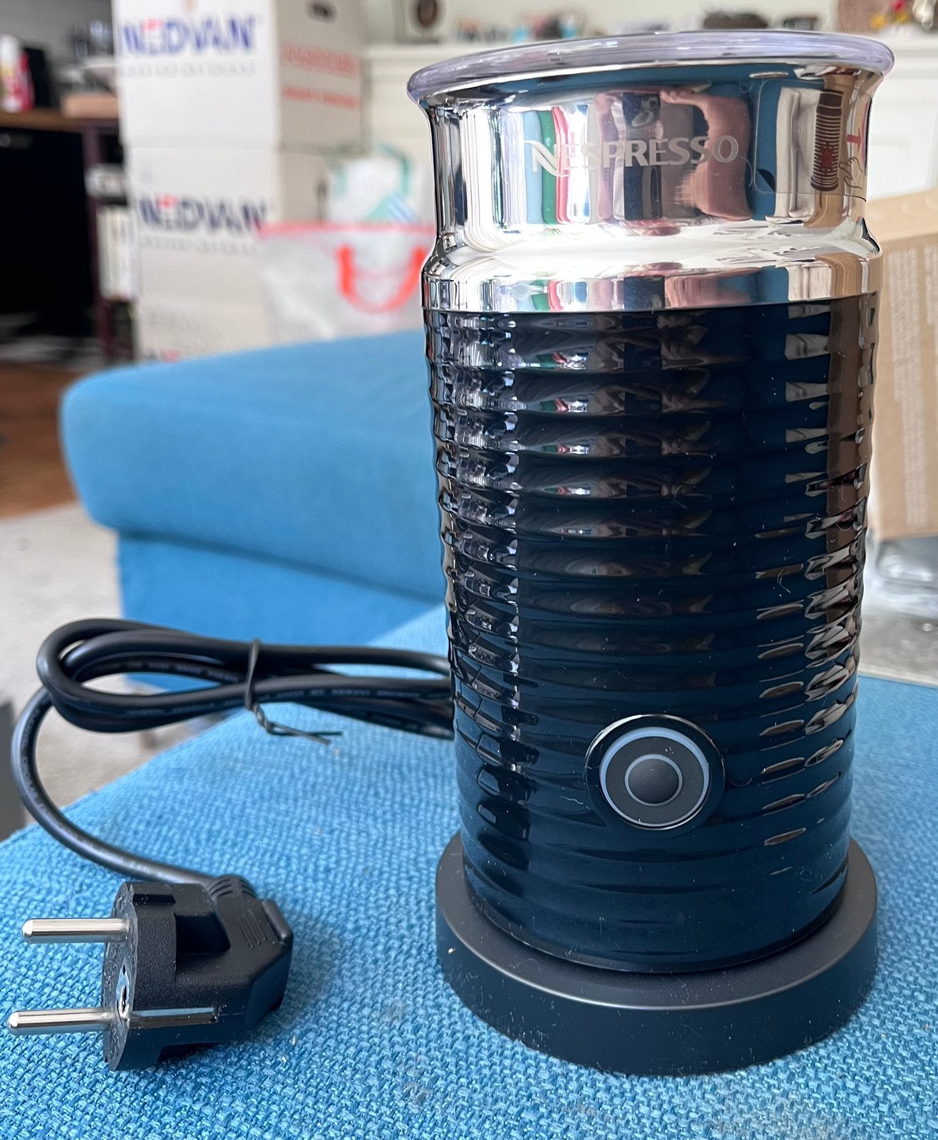 Nespresso melkopschuimer NIEUW in verpakking, Witgoed en Apparatuur, Melkopschuimers, Ophalen of Verzenden, Zo goed als nieuw