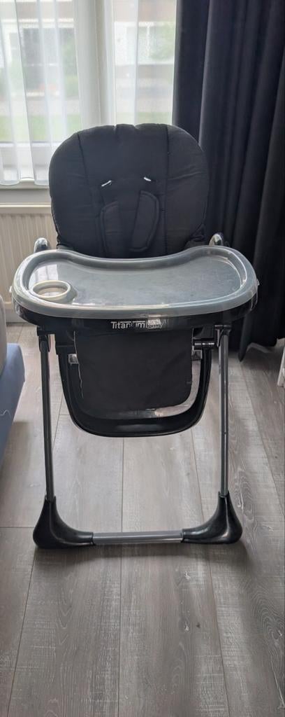 Titanium Baby kinderstoel - Verstelbaar en comfortabel, Ophalen, Gebruikt, Meegroeistoel, Afneembaar eetblad