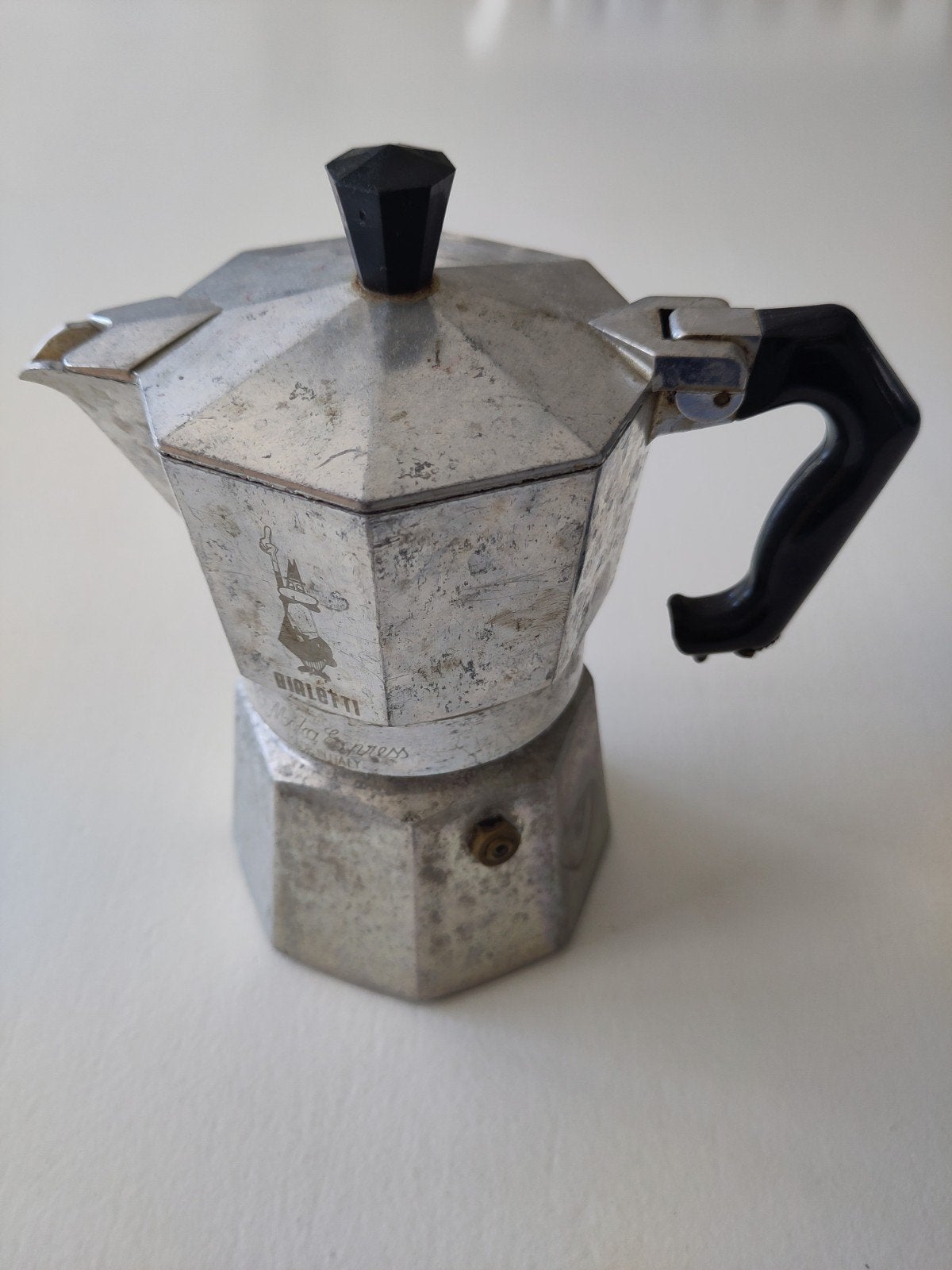 Bialetti Moka Express percolator - Vintage koffiepot, Gebruikt, Koffiemachine, Gemalen koffie, Ophalen of Verzenden