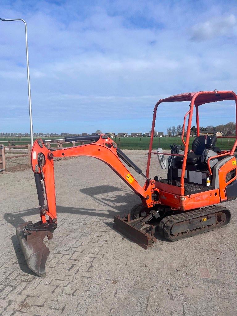 Kubota KX 016-4 (bj 2015), Zakelijke goederen, Machines en Bouw | Kranen en Graafmachines, Graafmachine