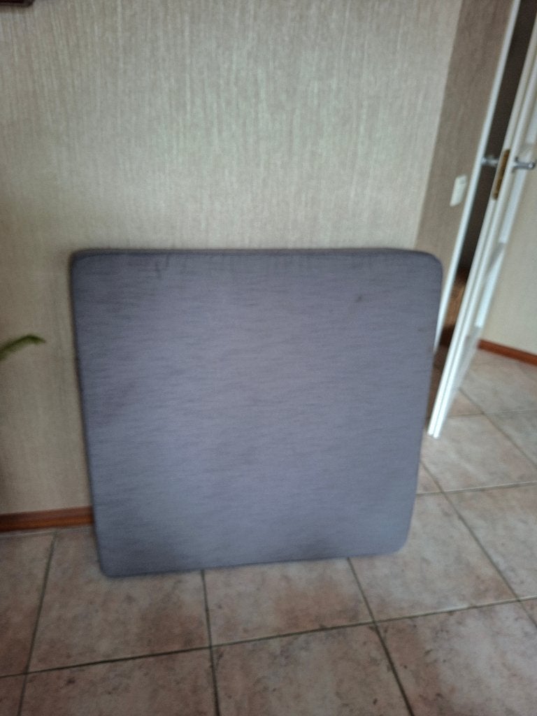 Hondenmand/ bench kussen, Ophalen, Zo goed als nieuw, Polyester