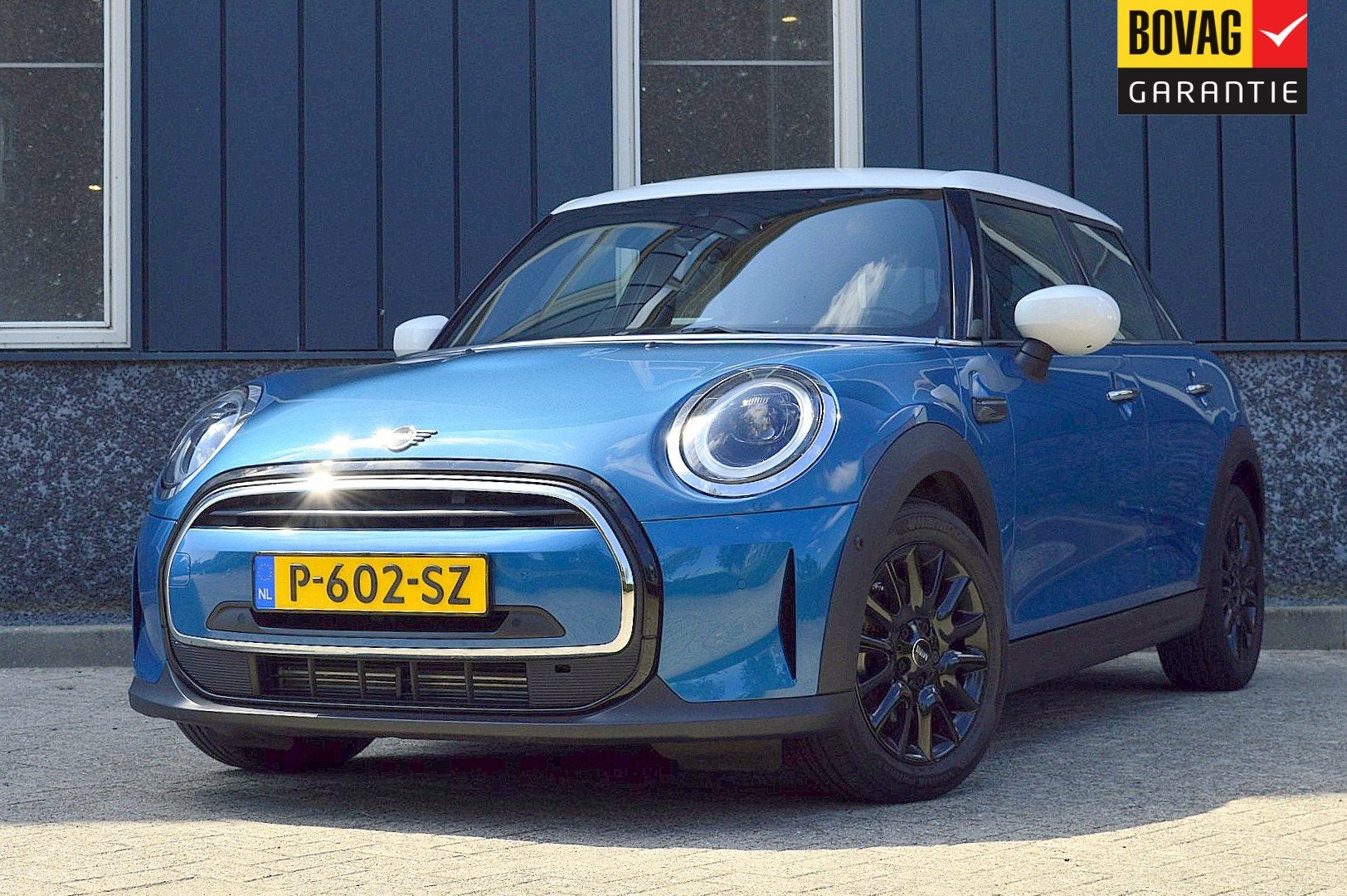 MINI 5-deurs 1.5 Cooper Business Edition Rijklaarprijs-Garan, Voorwielaandrijving, 136 pk, Gebruikt, Blauw