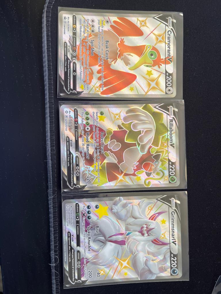 Pokémon kaarten: Cramorant V, Rillaboom V, Grimmsnarl V, Ophalen of Verzenden, Zo goed als nieuw, Meerdere kaarten, Foil