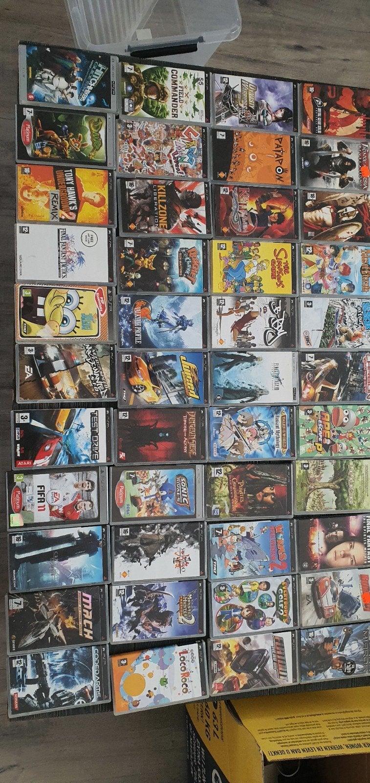 1x psp 1004 1x psp 3004 playstation portable, Ophalen, PSP