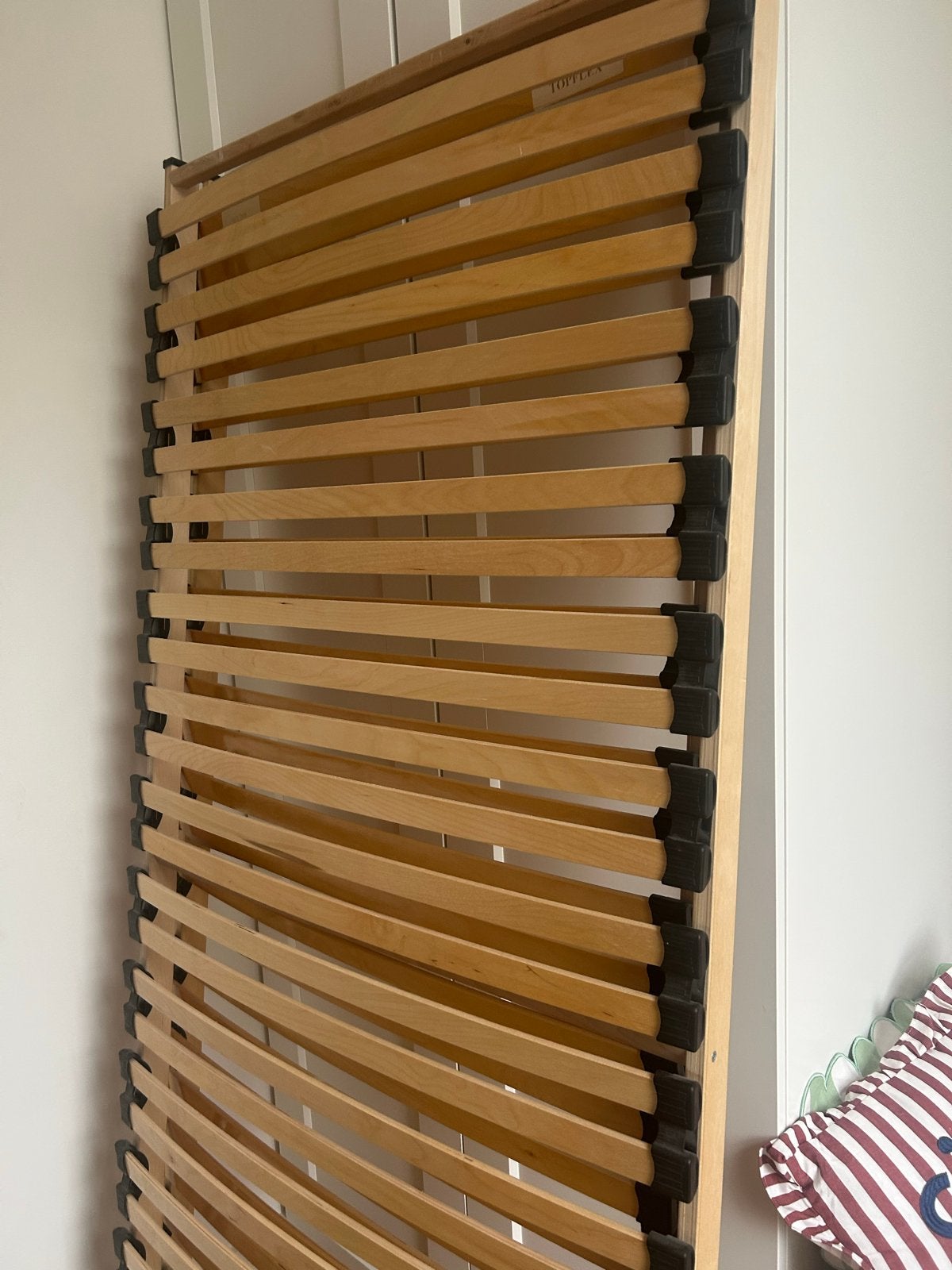 IKEA lattenbodem 90x200 cm, Huis en Inrichting, Slaapkamer | Matrassen en Bedbodems, Ophalen, 90 cm, Eenpersoons, Zo goed als nieuw
