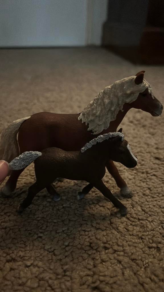 2 schleich paarden, Ophalen of Verzenden, Nieuw
