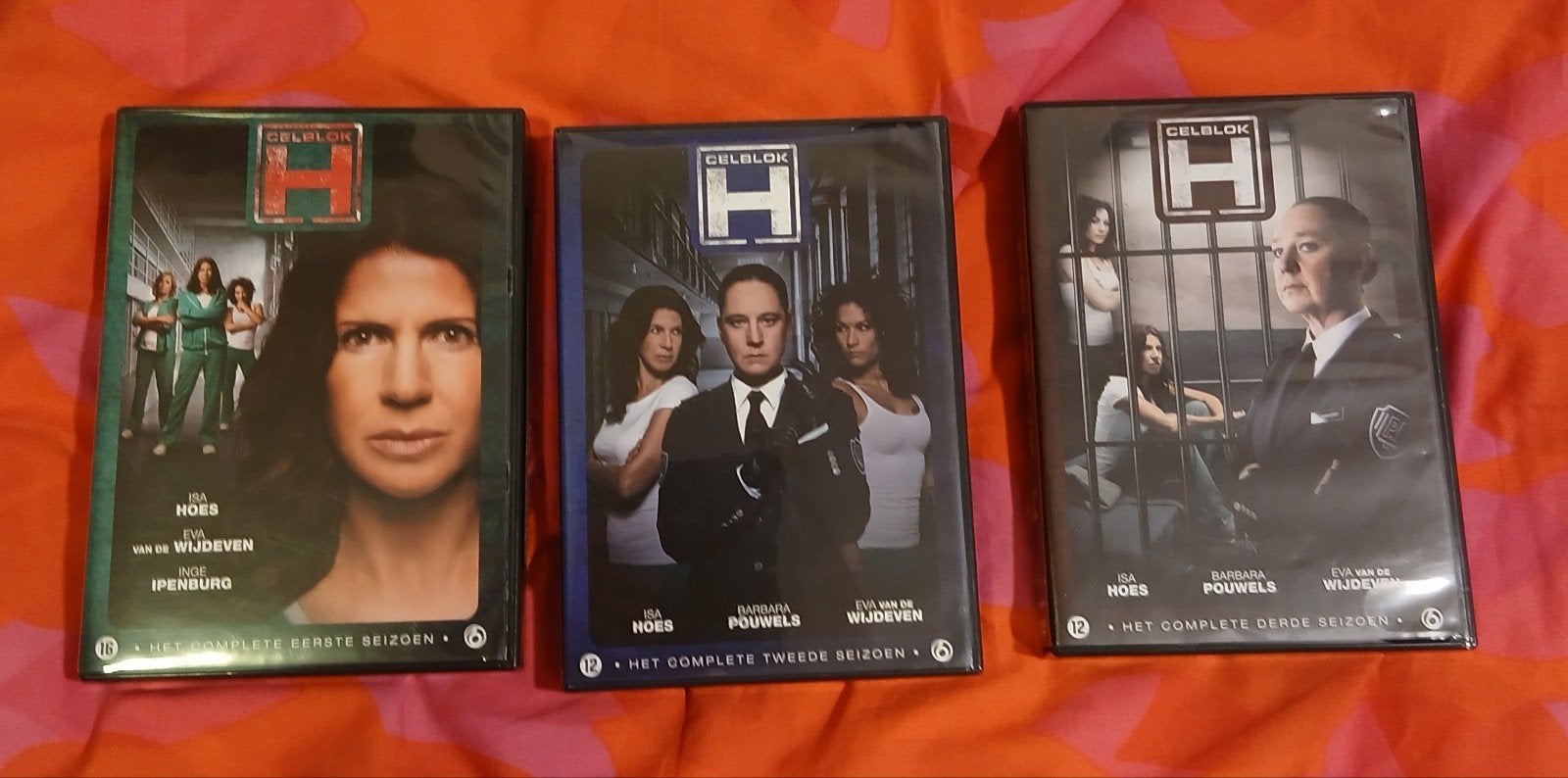 3x Celblok H, Alle leeftijden, Ophalen, Zo goed als nieuw