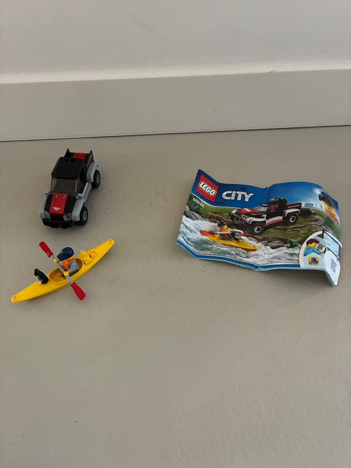 Lego city 60240 kajak avontuur, Ophalen of Verzenden, Zo goed als nieuw