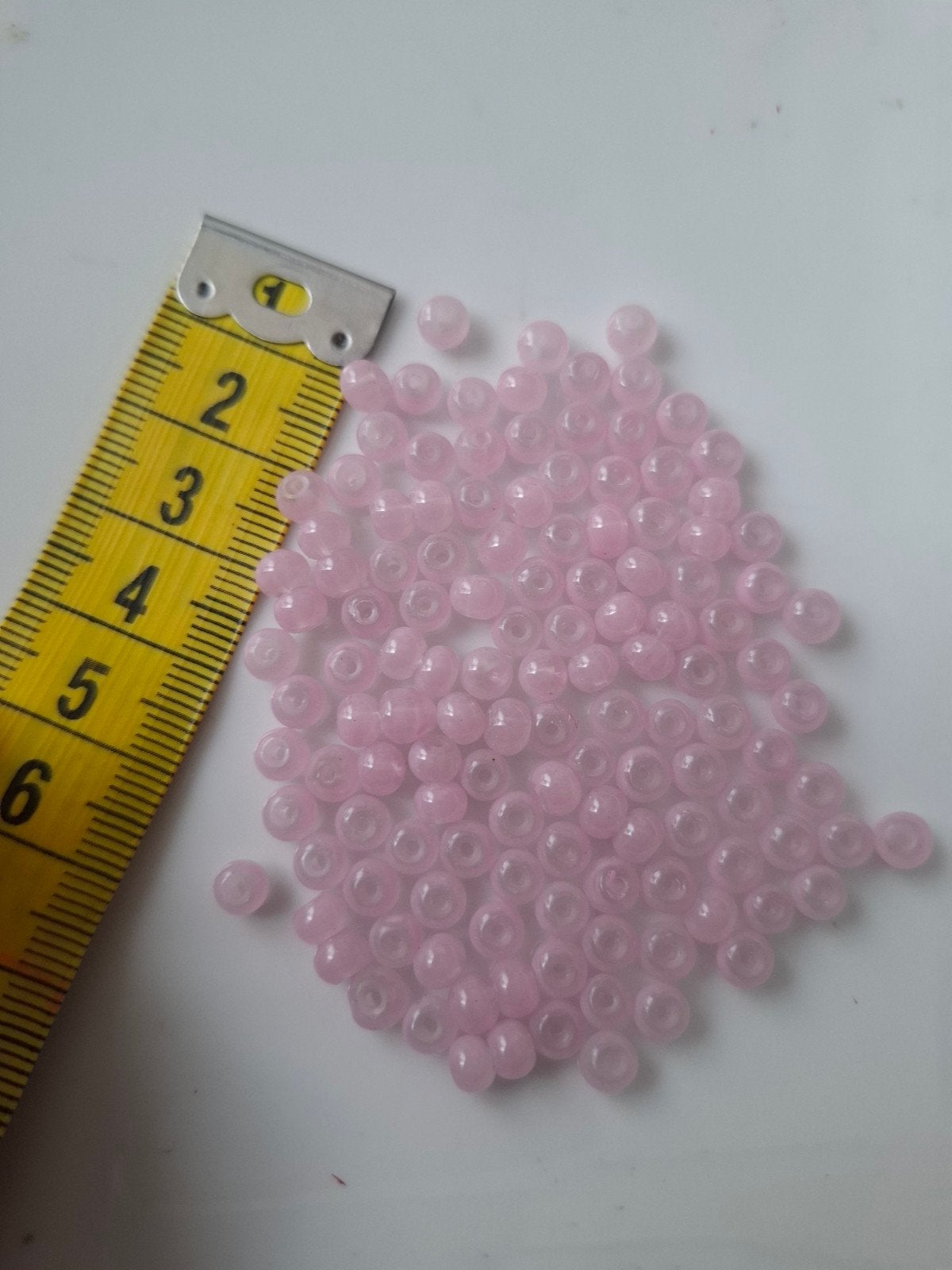 129 stuks 4 mm glaskralen lichtroze roze kralen partij, Kraal, -, -, Nieuw
