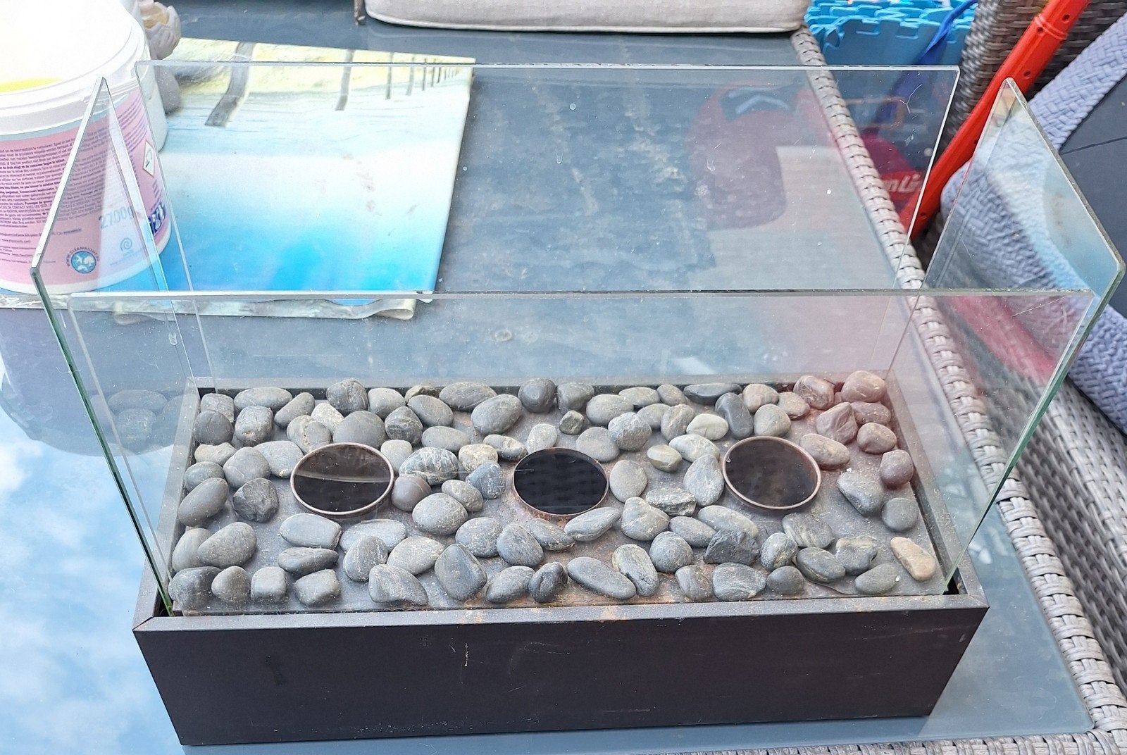 Tafel sfeerhaardje, Ophalen