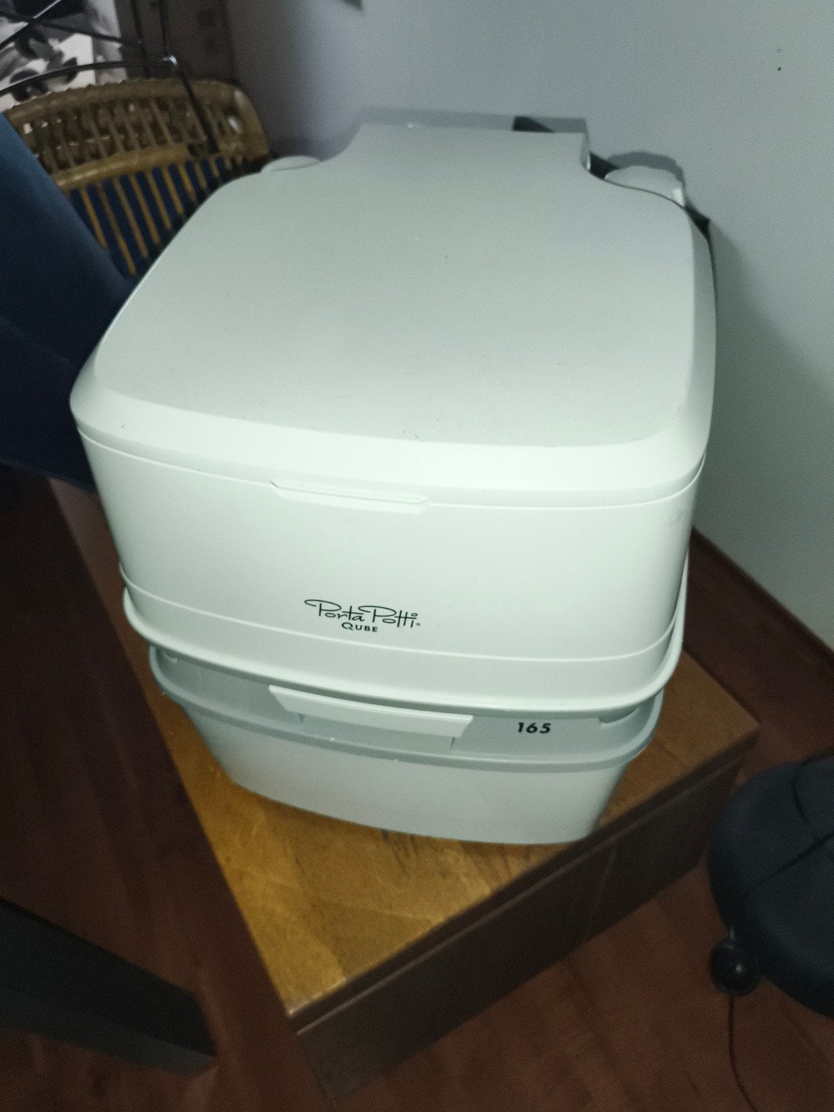 Porta Potti Qube 165 draagbaar toilet, Caravans en Kamperen, Ophalen of Verzenden, Zo goed als nieuw
