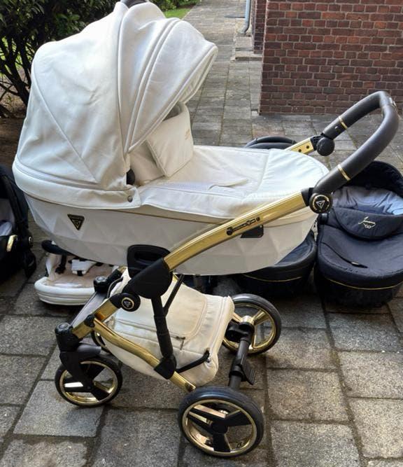 Junama Kinderwagen SetLos of Compleet Over te Nemen, Kinderen en Baby's, Kinderwagens en Combinaties, Ophalen of Verzenden, Zo goed als nieuw