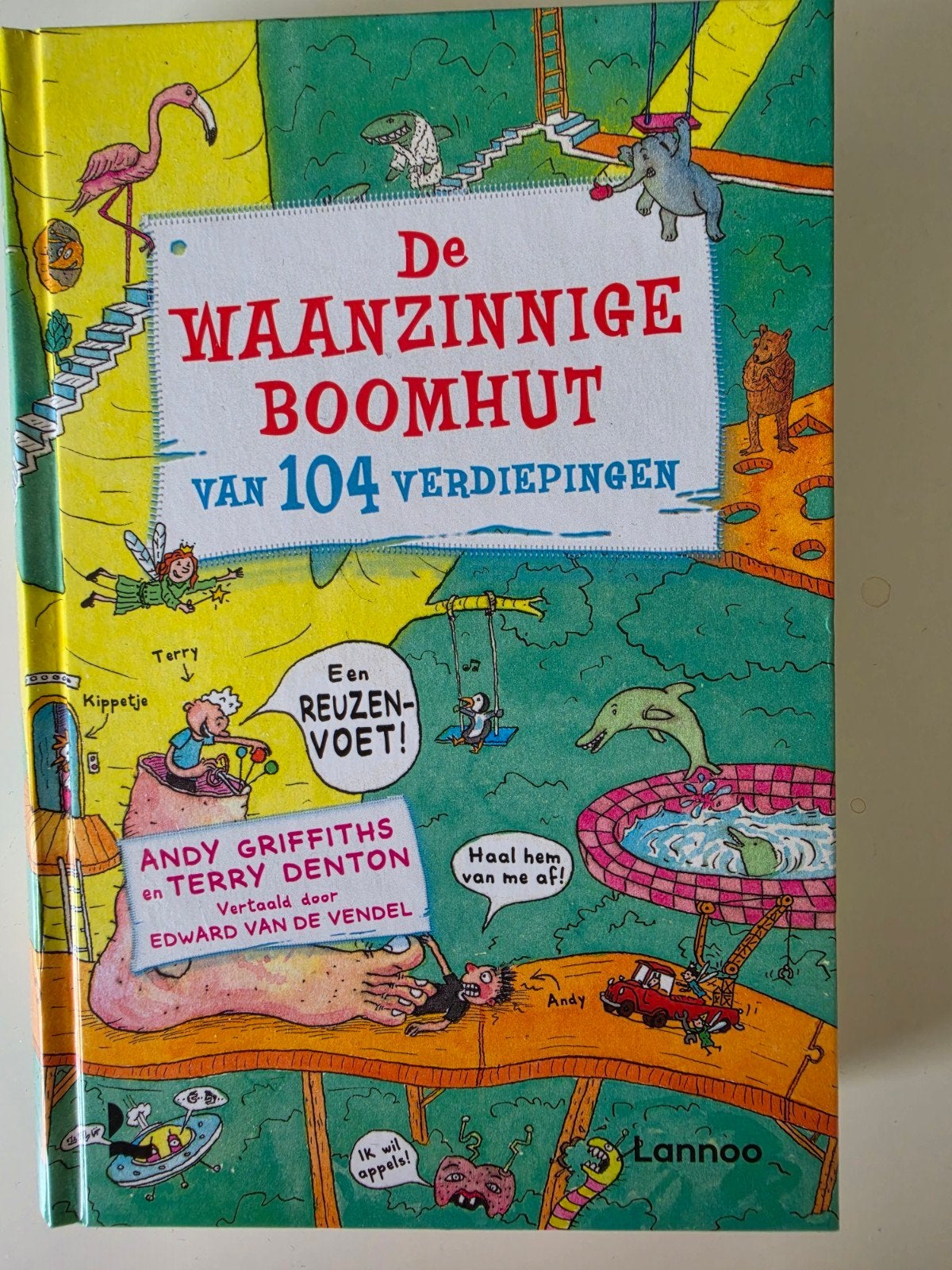 De Waanzinnige Boomhut van 104 Verdiepingen - Bijna Nieuw, Boeken, Ophalen of Verzenden, Zo goed als nieuw, Andy Griffiths en Terry Denton
